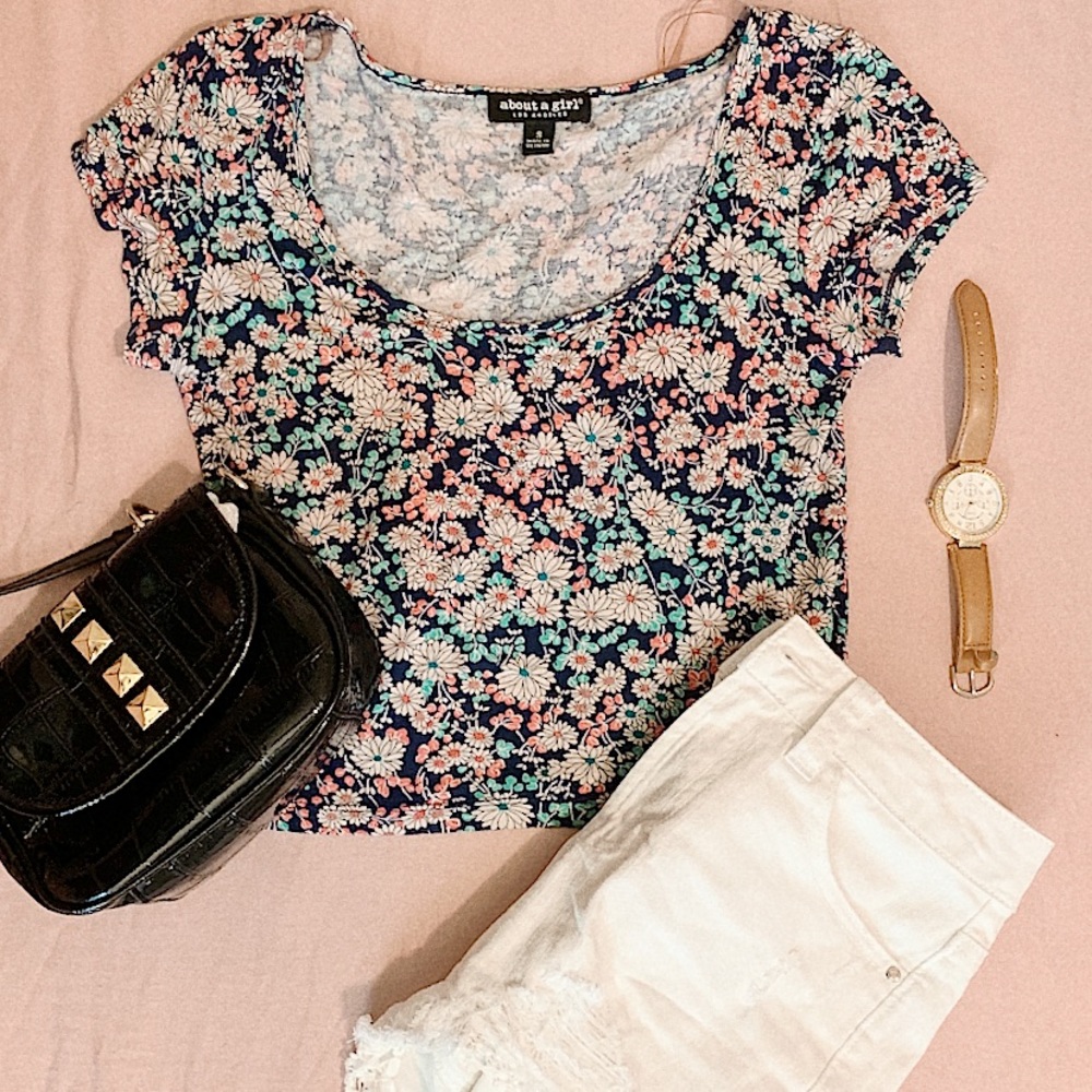 Flowery Crop Top